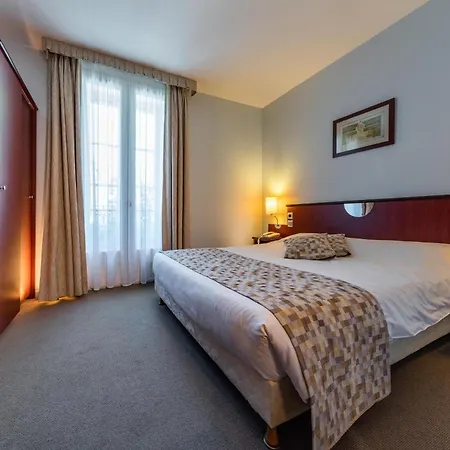 Hotel Noemys Montlucon - Restaurant Neris-les-Bains