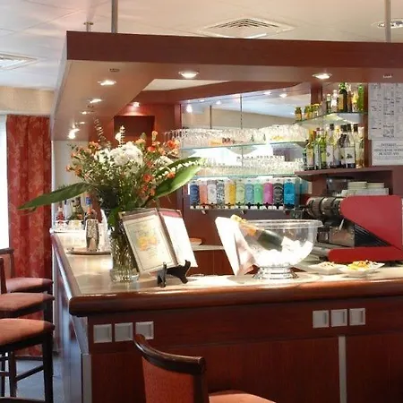Hotel Noemys Montlucon - Restaurant Neris-les-Bains
