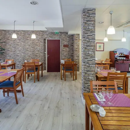 Hotel Noemys Montlucon - Restaurant Neris-les-Bains